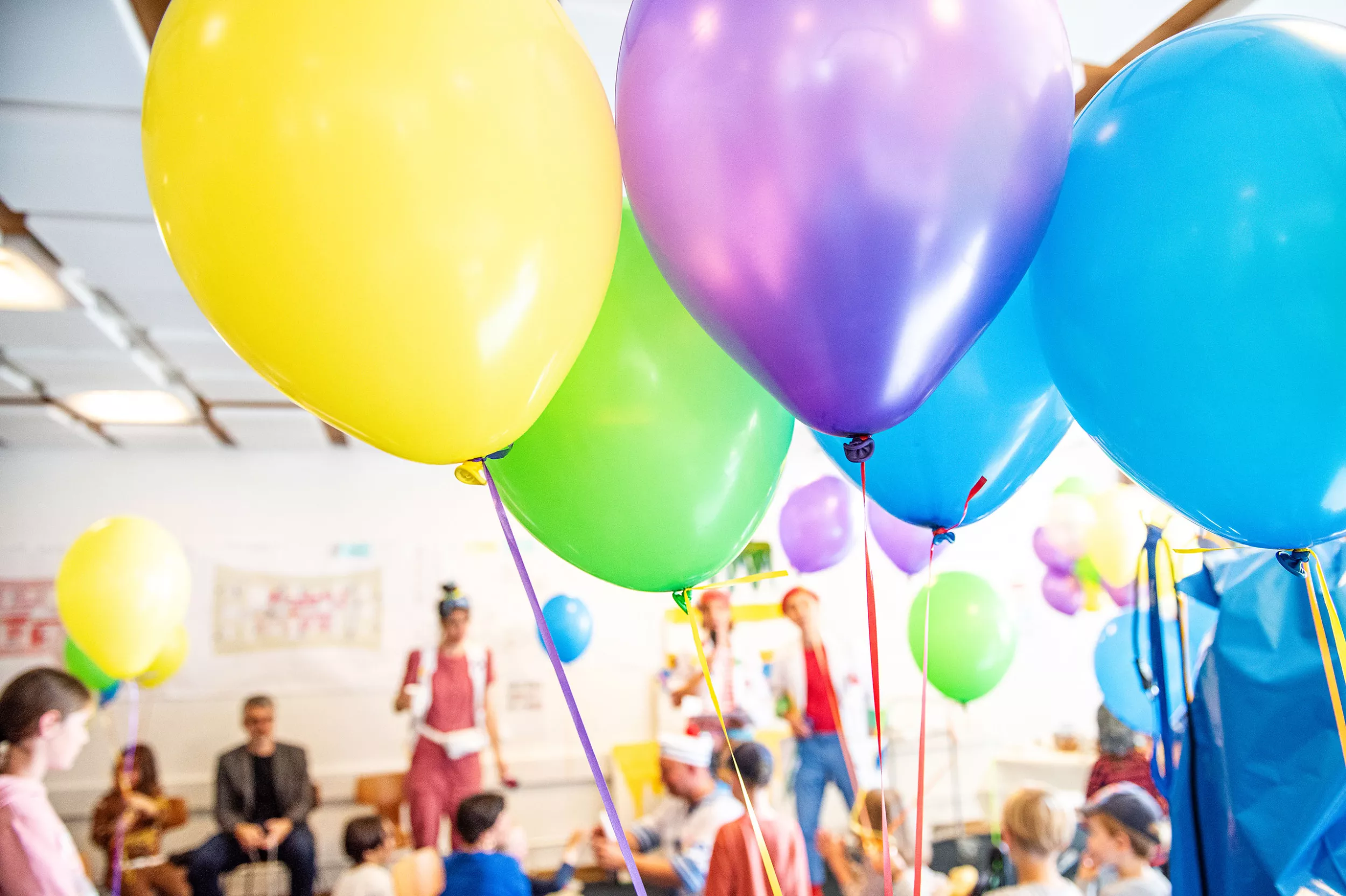 Geburtstagsparty für 5 Jahre Clowns im Kinderspital mit Flippa, Dada, Knopf und Giga